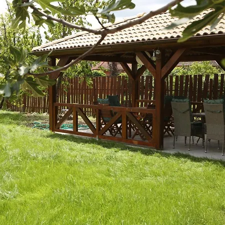 Hunyadi Panzio-apartman Apartment Mako