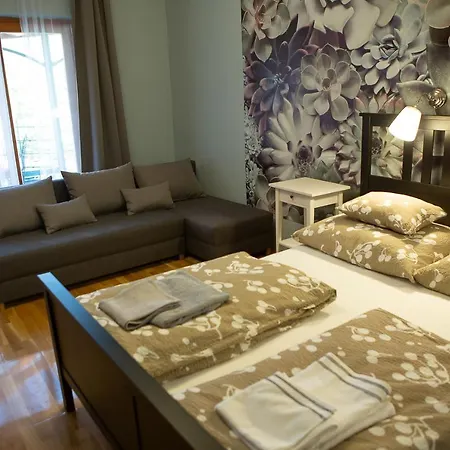 Hunyadi Panzio-apartman Apartment Mako