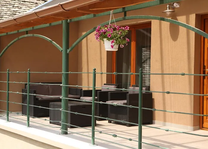 Hunyadi Panzio-apartman Appartement *