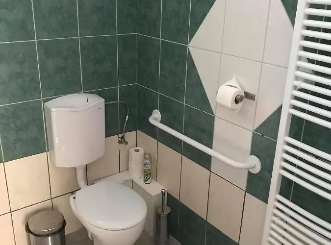 Hunyadi Panzio-apartman *