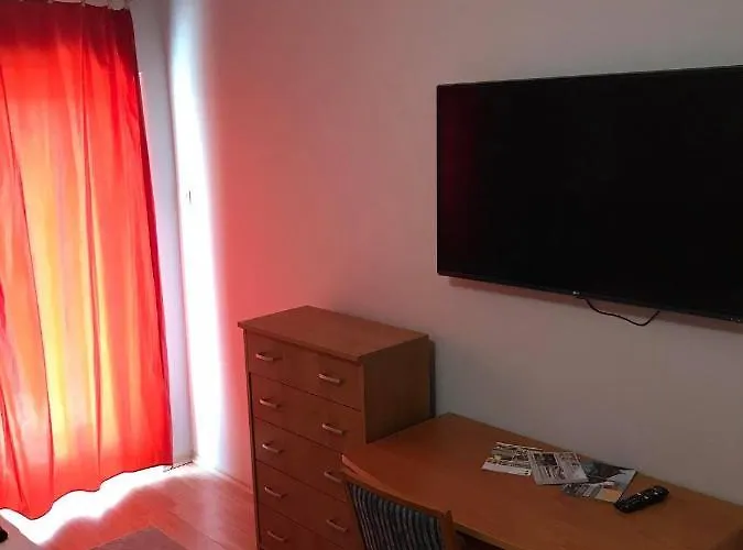 Hunyadi Panzio-apartman * Makó